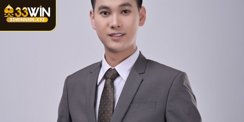 Những dấu mốc quan trọng trong sự nghiệp của Trần Tịnh Húc